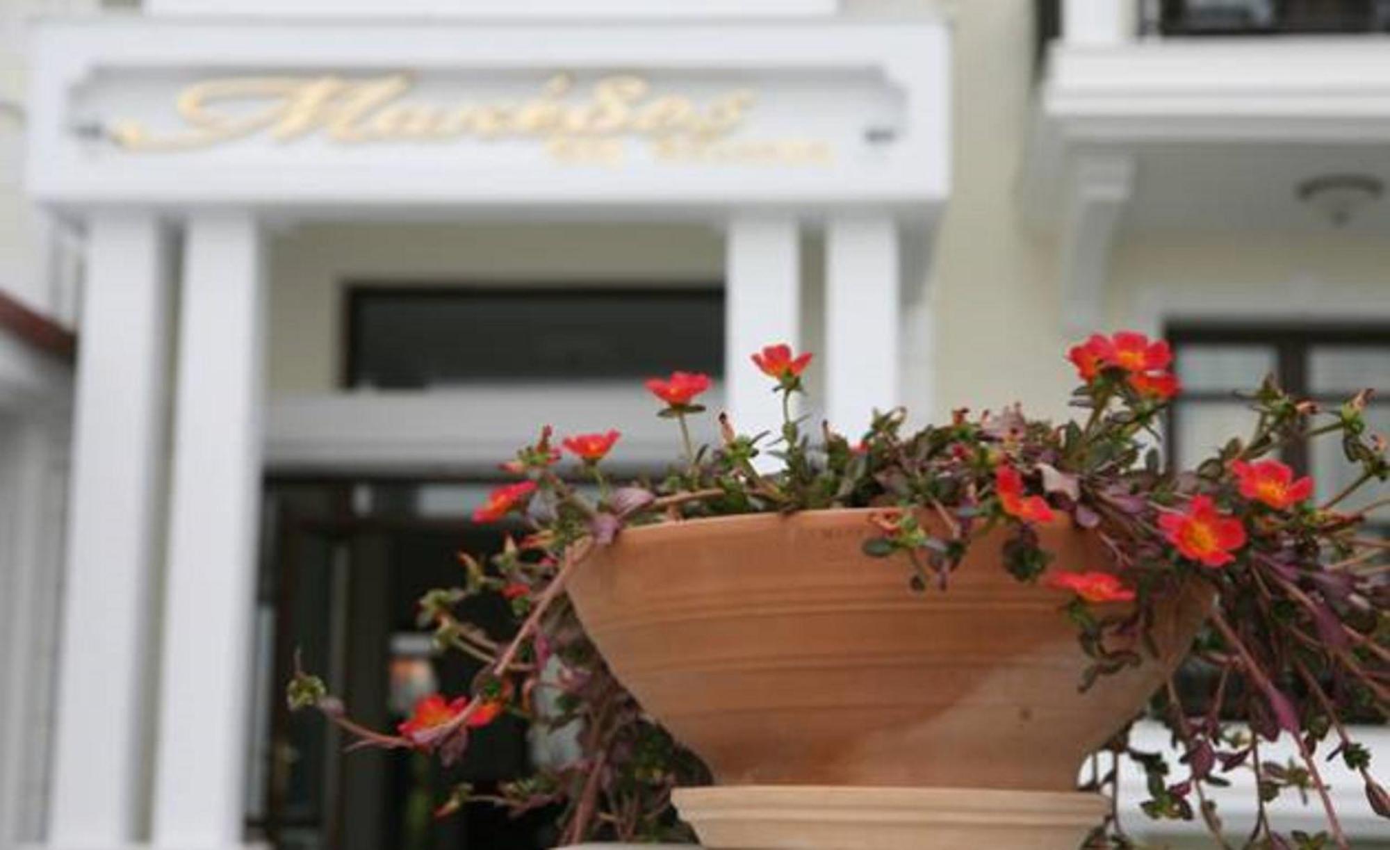 Makedos Sea View Apartment เนอาวรัสนา ภายนอก รูปภาพ