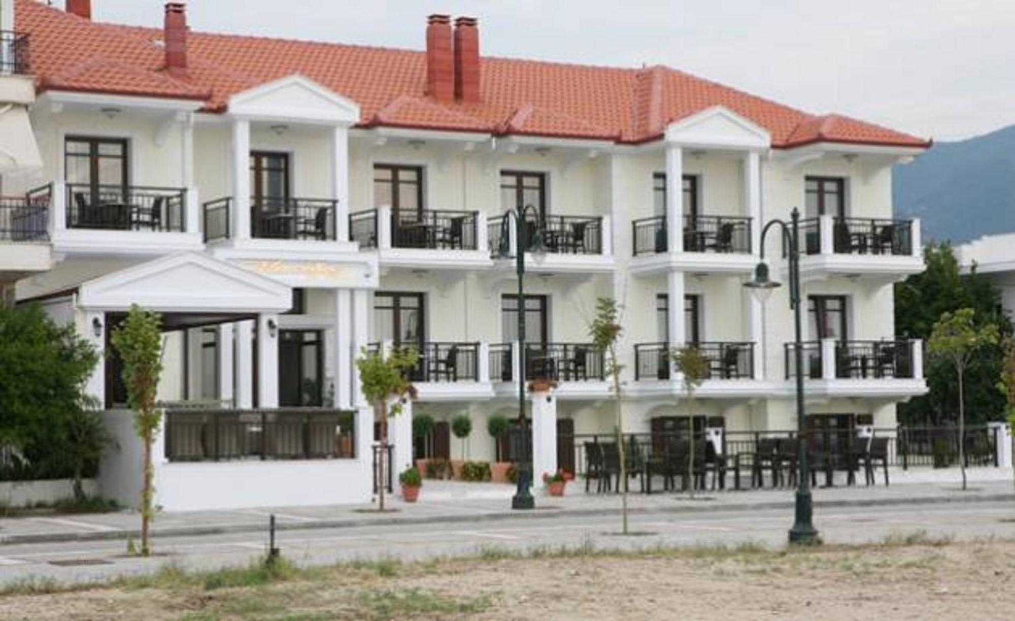 Makedos Sea View Apartment เนอาวรัสนา ภายนอก รูปภาพ