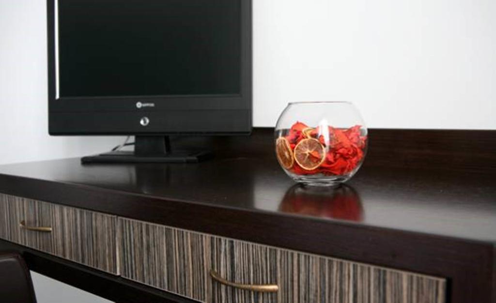 Makedos Sea View Apartment เนอาวรัสนา ภายนอก รูปภาพ