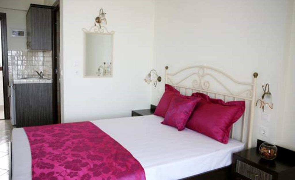 Makedos Sea View Apartment เนอาวรัสนา ภายนอก รูปภาพ