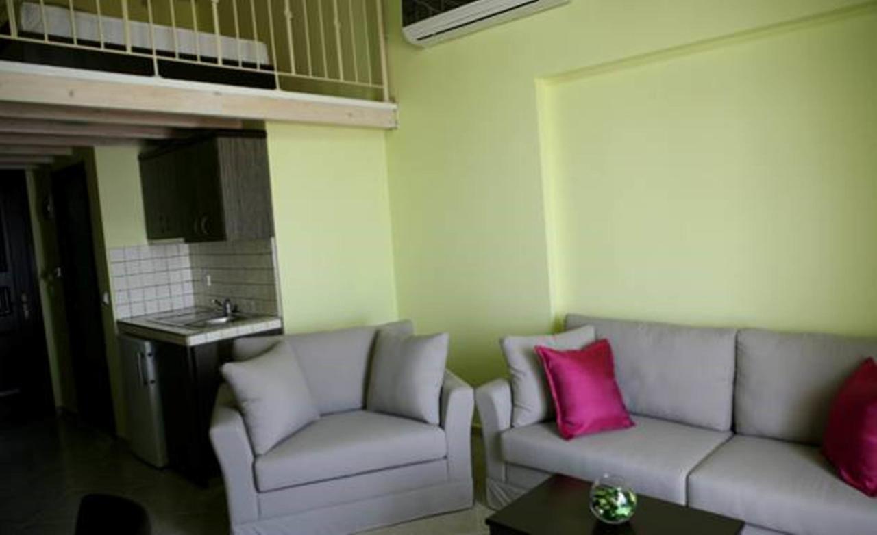 Makedos Sea View Apartment เนอาวรัสนา ห้อง รูปภาพ